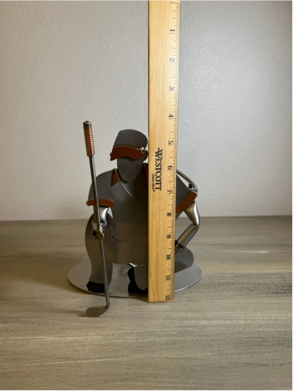 Handcrafted Metal Golfer Wine Bottle Holder Sculpture – Sports Bar Decor Caddy